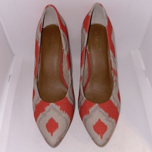 Anthropologie Seychelles Delightful Orange and Grey Ikat Print Heels Size 7- NWT - Picture 3 of 11